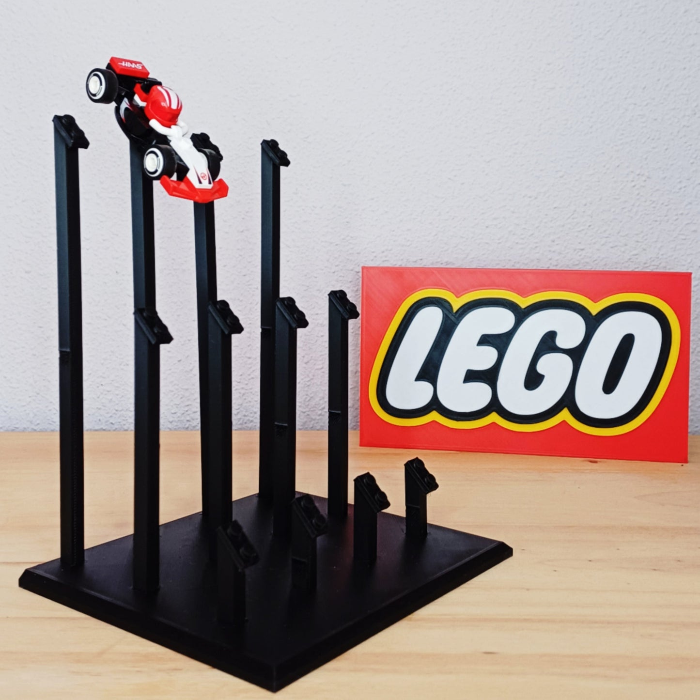 Expositor Lego F1 minifigures